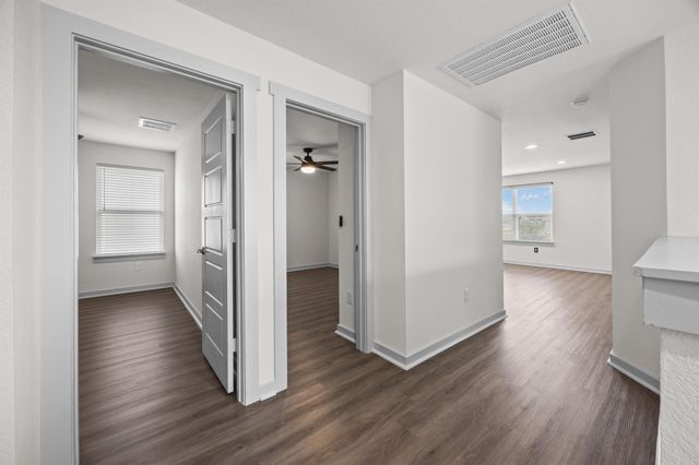 8324 Mimi LN, Austin, TX 78724