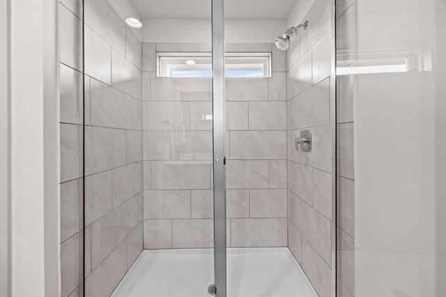 8324 Mimi LN, Austin, TX 78724