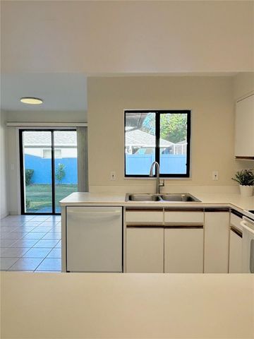 17 FENWICK LANE, Palm Coast, FL 32137