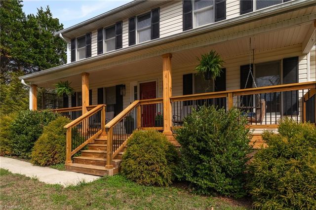 5315 Winterset Drive, Greensboro, NC 27406