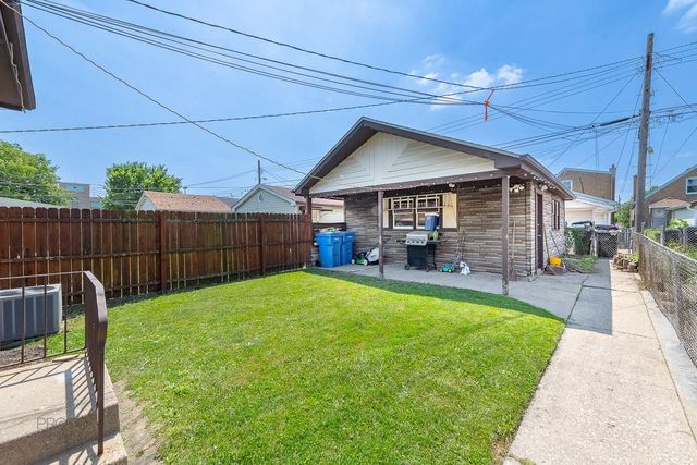 7248 S Spaulding Avenue, Chicago, IL 60629