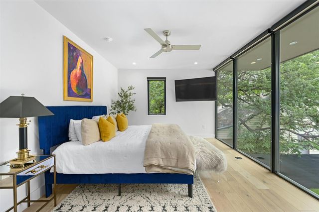 908 Columbus, Austin, TX 78704