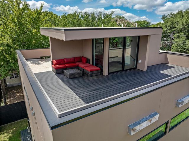 908 Columbus, Austin, TX 78704