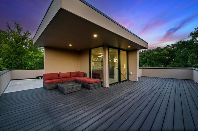 908 Columbus, Austin, TX 78704