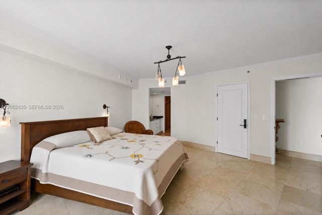18911 Collins Avenue 2103, Sunny Isles Beach, FL 33160