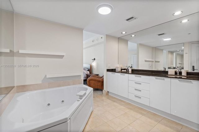 18911 Collins Avenue 2103, Sunny Isles Beach, FL 33160