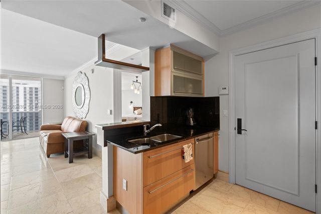 18911 Collins Avenue 2103, Sunny Isles Beach, FL 33160