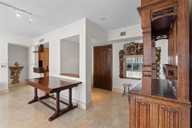 18911 Collins Avenue 2103, Sunny Isles Beach, FL 33160