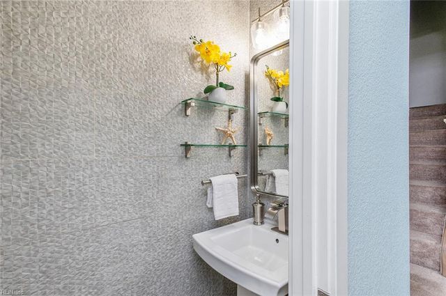 949 Gabion WAY, Chesapeake, VA 23323