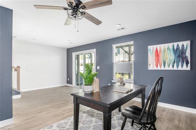 949 Gabion WAY, Chesapeake, VA 23323