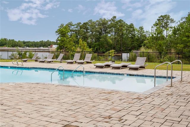 949 Gabion WAY, Chesapeake, VA 23323