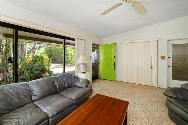 2742 S EAST AVENUE, Sarasota, FL 34239