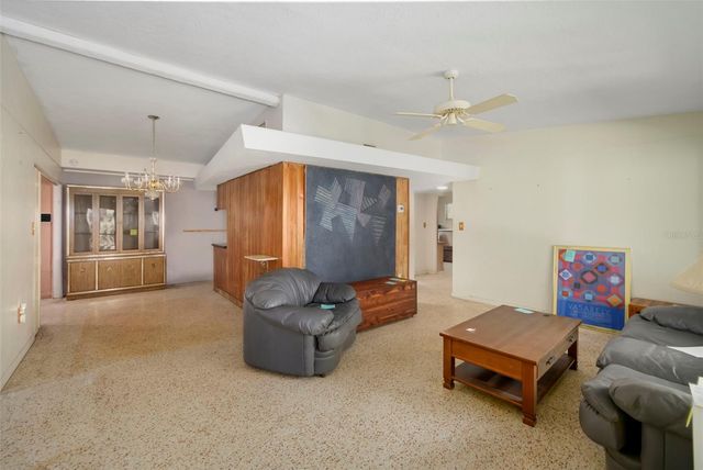 2742 S EAST AVENUE, Sarasota, FL 34239