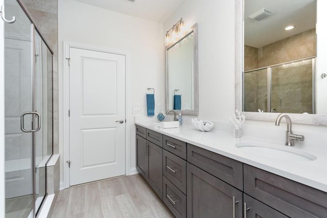 7687 Dulin Farms Drive, Powell, OH 43065