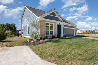 7687 Dulin Farms Drive, Powell, OH 43065