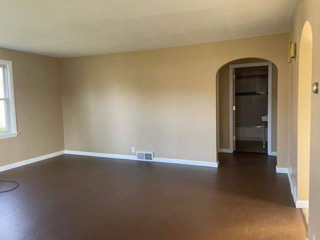 300 N Coldwater Street, Fremont, IN 46737