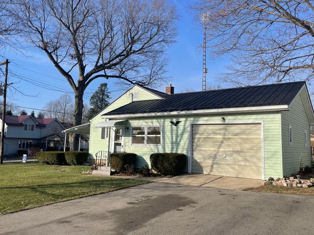 300 N Coldwater Street, Fremont, IN 46737