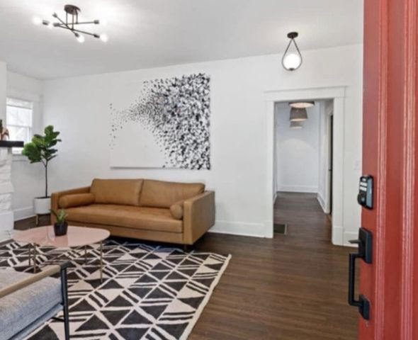 1002 Fairwin Ave, Nashville, TN 37216