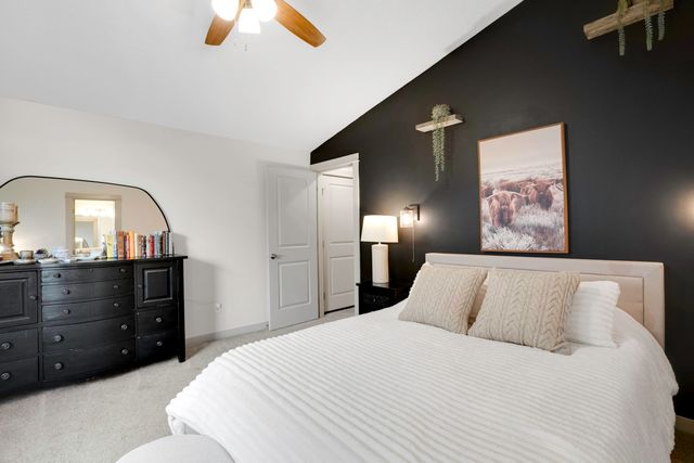 2378 NW Kingwood Avenue, Redmond, OR 97756