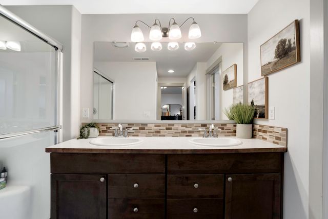 2378 NW Kingwood Avenue, Redmond, OR 97756