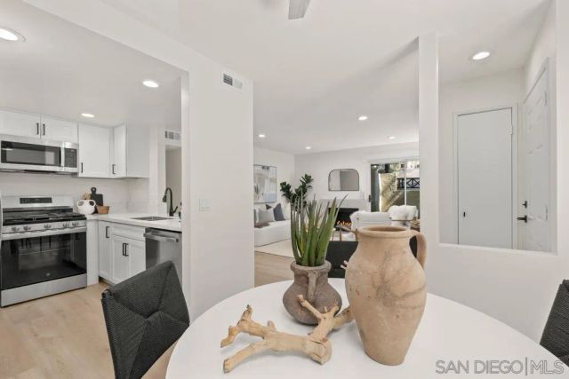 761 Brookstone 102, Chula Vista, CA 91913