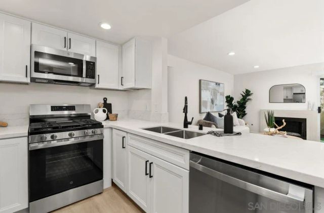 761 Brookstone 102, Chula Vista, CA 91913