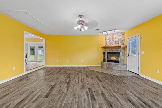 189 Devin St, Jefferson, TX 75657