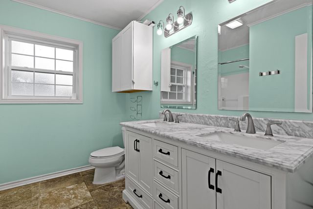 189 Devin St, Jefferson, TX 75657