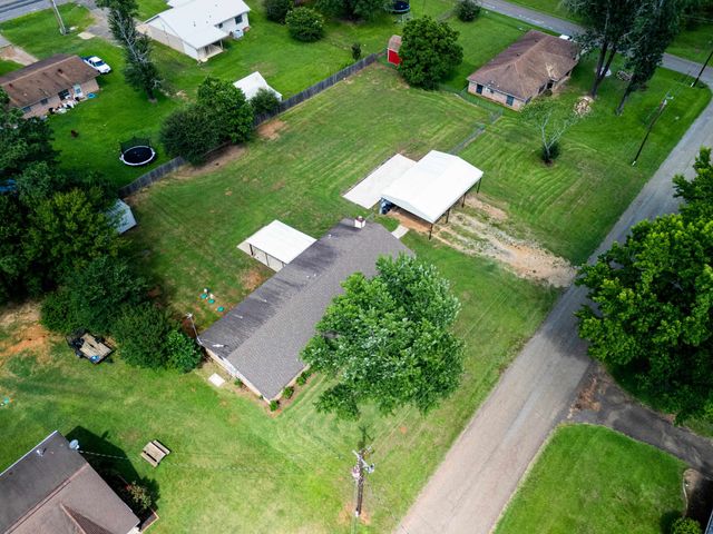 189 Devin St, Jefferson, TX 75657