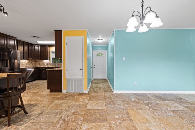 189 Devin St, Jefferson, TX 75657