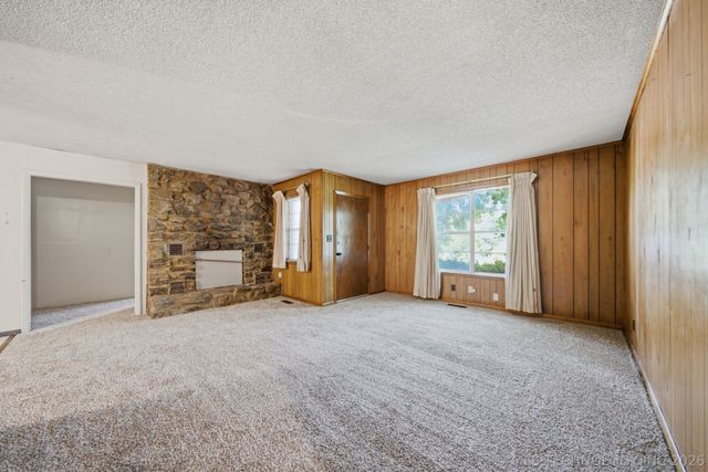 394290 W 4100 Road, Skiatook, OK 74070