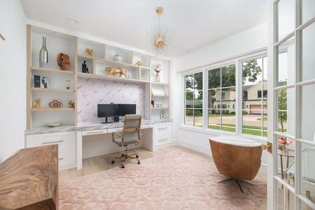 3963 Rochelle Drive, Dallas, TX 75220