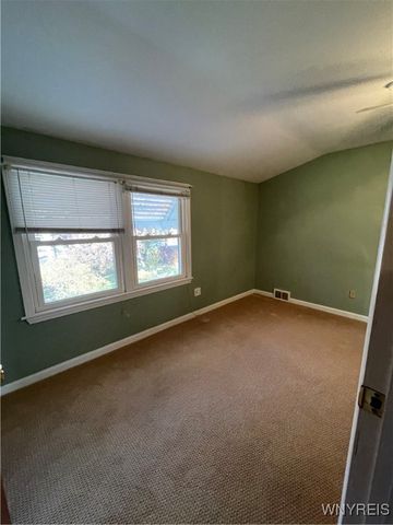 28 Westwood Drive, Tonawanda, NY 14150