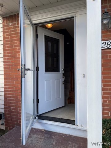 28 Westwood Drive, Tonawanda, NY 14150