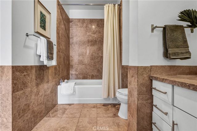 3223 W 6th 312, Los Angeles, CA 90020