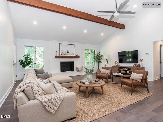 2004 Brocton Place, Durham, NC 27712