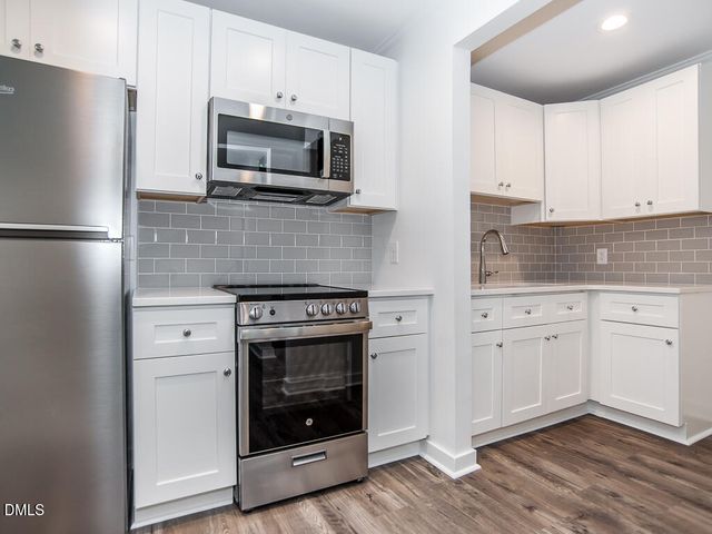 2004 Brocton Place, Durham, NC 27712