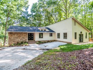 2004 Brocton Place, Durham, NC 27712