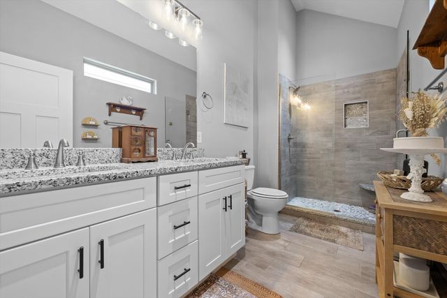 140 Rock Bridge Drive, Ringgold, GA 30736