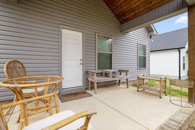 140 Rock Bridge Drive, Ringgold, GA 30736