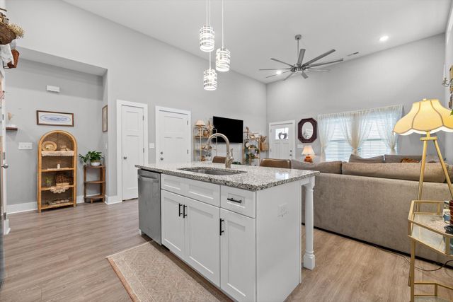 140 Rock Bridge Drive, Ringgold, GA 30736