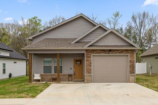 140 Rock Bridge Drive, Ringgold, GA 30736