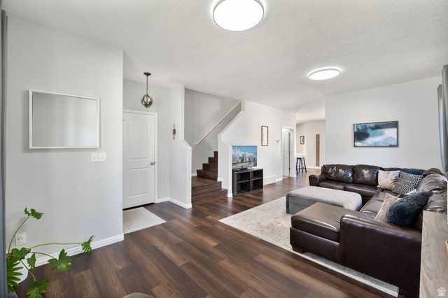 2309 E HITCHING POST DR, Eagle Mountain, UT 84005