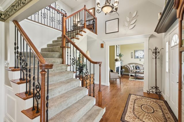 1442 W 127th Place, Crown Point, IN 46307
