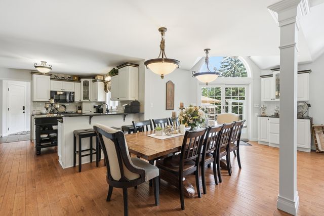 1442 W 127th Place, Crown Point, IN 46307