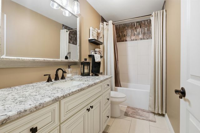 1442 W 127th Place, Crown Point, IN 46307