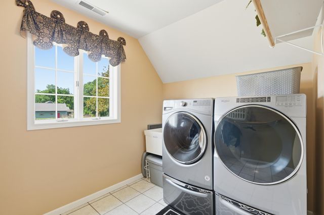 1442 W 127th Place, Crown Point, IN 46307