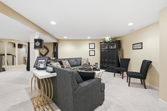 1442 W 127th Place, Crown Point, IN 46307