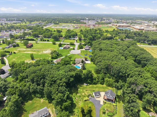 1442 W 127th Place, Crown Point, IN 46307