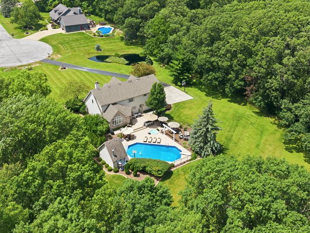 1442 W 127th Place, Crown Point, IN 46307